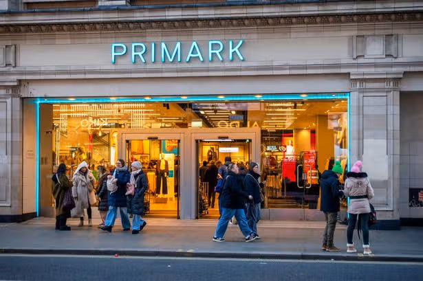 turunkan harga Primark Turunkan Harga Produk di Seluruh Toko Mulai Hari Ini turunkan harga - ilustrasi berita Primark Turunkan Harga Produk di Seluruh Toko Mulai Hari Ini