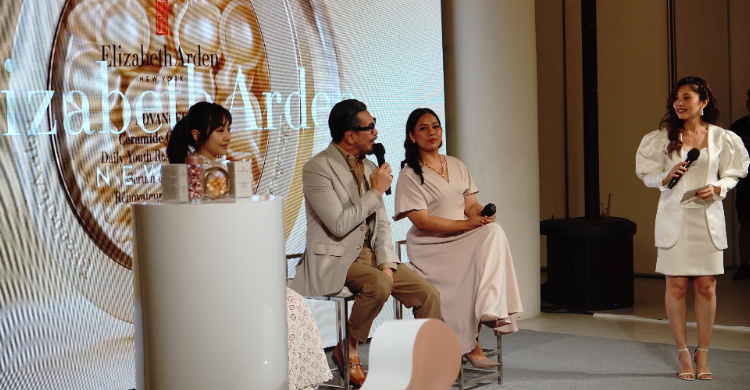 ceramide hyaluronic acid Elizabeth Arden Rilis Ceramide Hyaluronic Acid Plus… ceramide hyaluronic acid - ilustrasi berita Elizabeth Arden Rilis Ceramide Hyaluronic Acid Plus Peptides di Surabaya