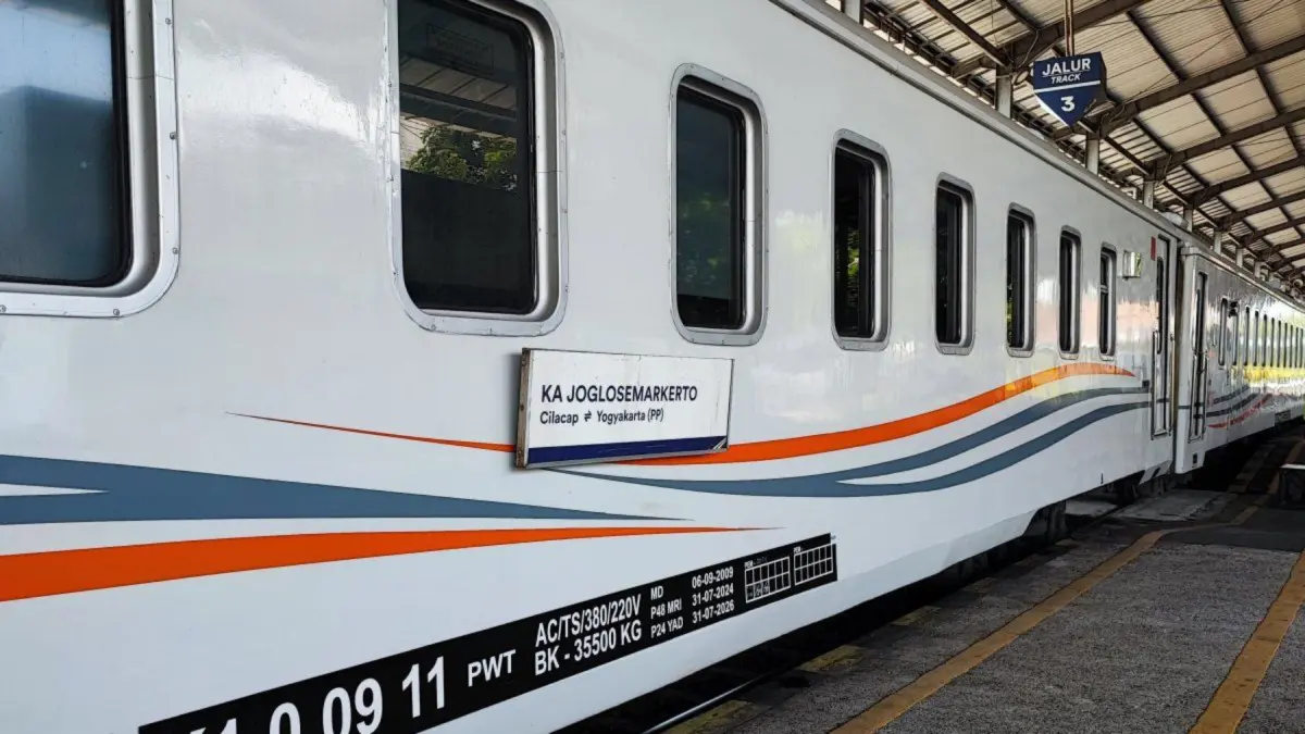 kereta semarang-tegal - ilustrasi berita Sorotan Baru Seputar Kereta Semarang-Tegal yang Menarik Perhatian