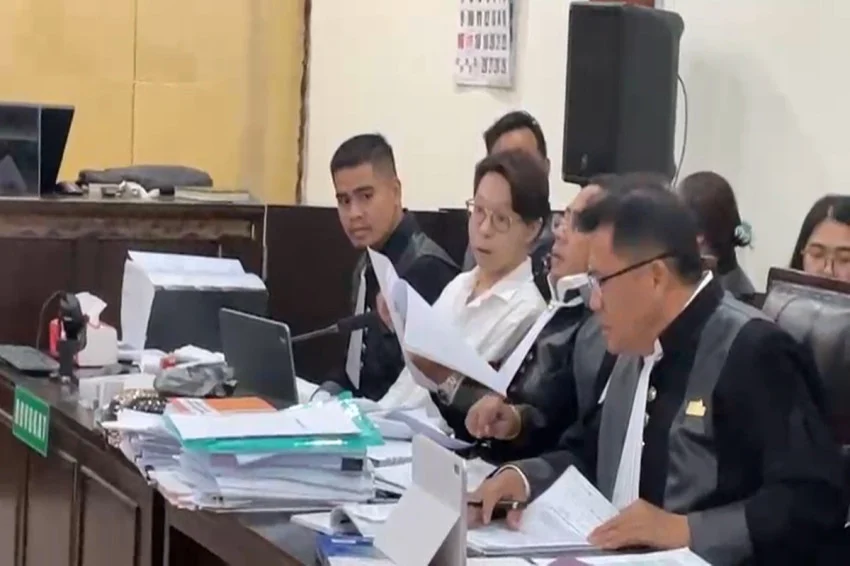 richard lee capek - ilustrasi berita Richard Lee Capek dan Digendong ke RS, Terdakwa Sampaikan Kecewa pada Sidang yang…