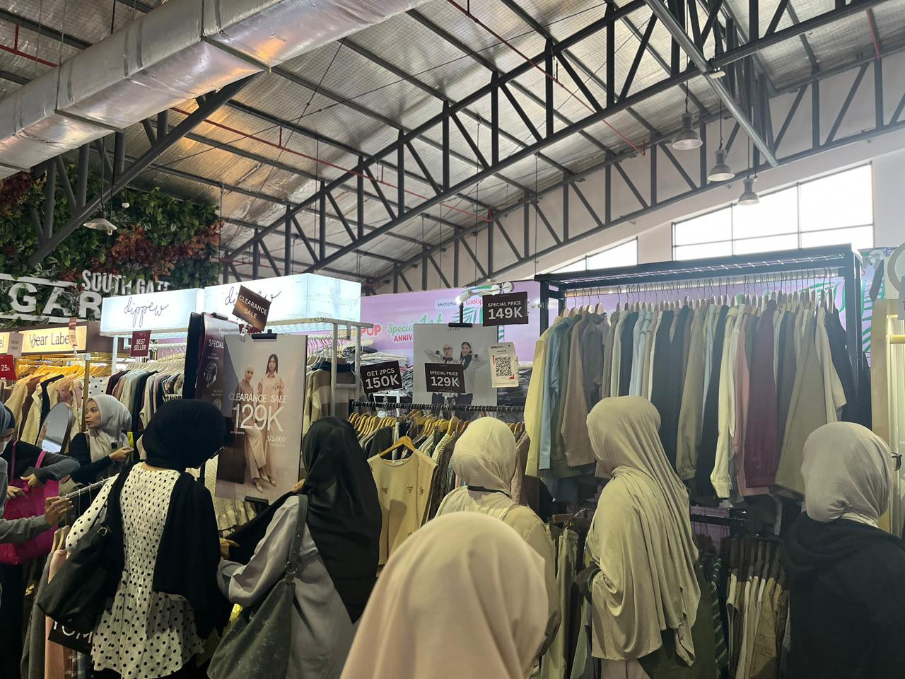 ulang tahun locapop Ulang Tahun Locapop Dirayakan dengan 80 Brand Lokal dan… ulang tahun locapop - ilustrasi berita Ulang Tahun Locapop Dirayakan dengan 80 Brand Lokal dan Beragam Promo